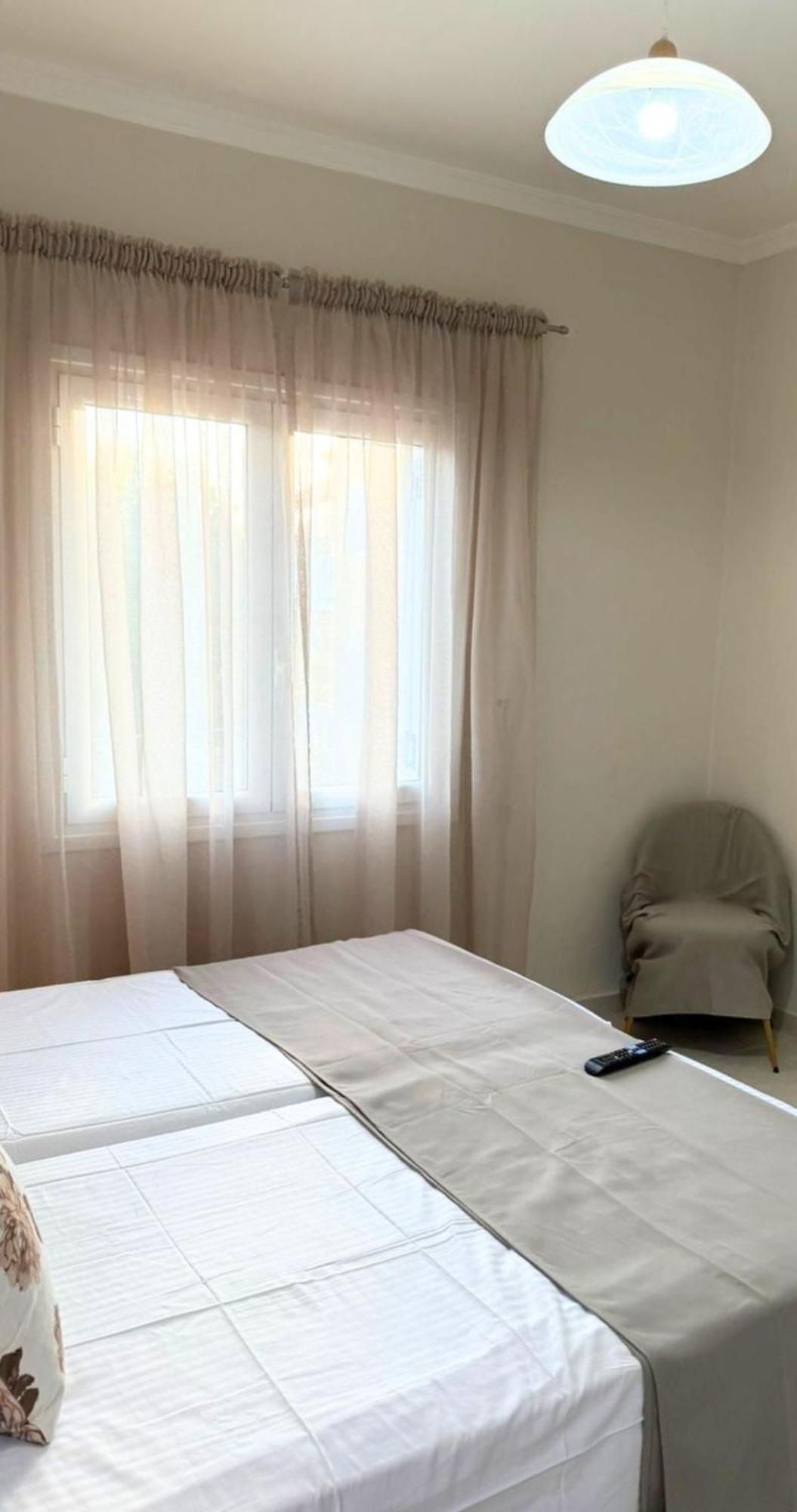 Georgia'S Apartments, Ipsos - Complex S Zewnętrze zdjęcie